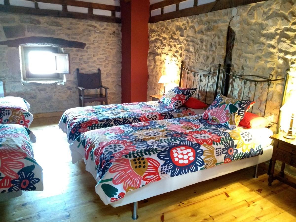Don Baldomero Hotel Rural Cadinanos Chambre photo